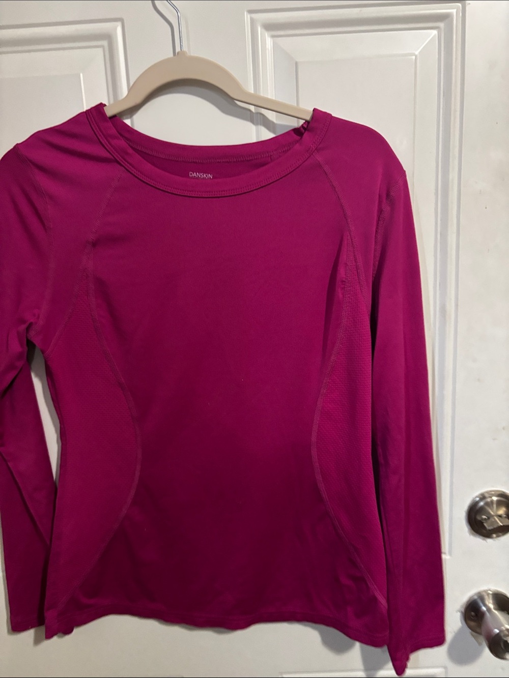 Danskin Fuchsia Long Sleeve Performance Top